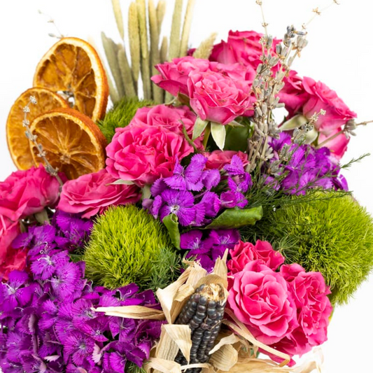 Wild Essence – Cam Vazoda Kır Çiçekleri