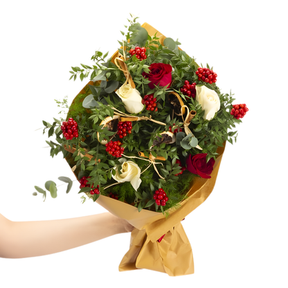 Classic Joy – Bukette Kırmızı Beyaz Gül ve Kokina